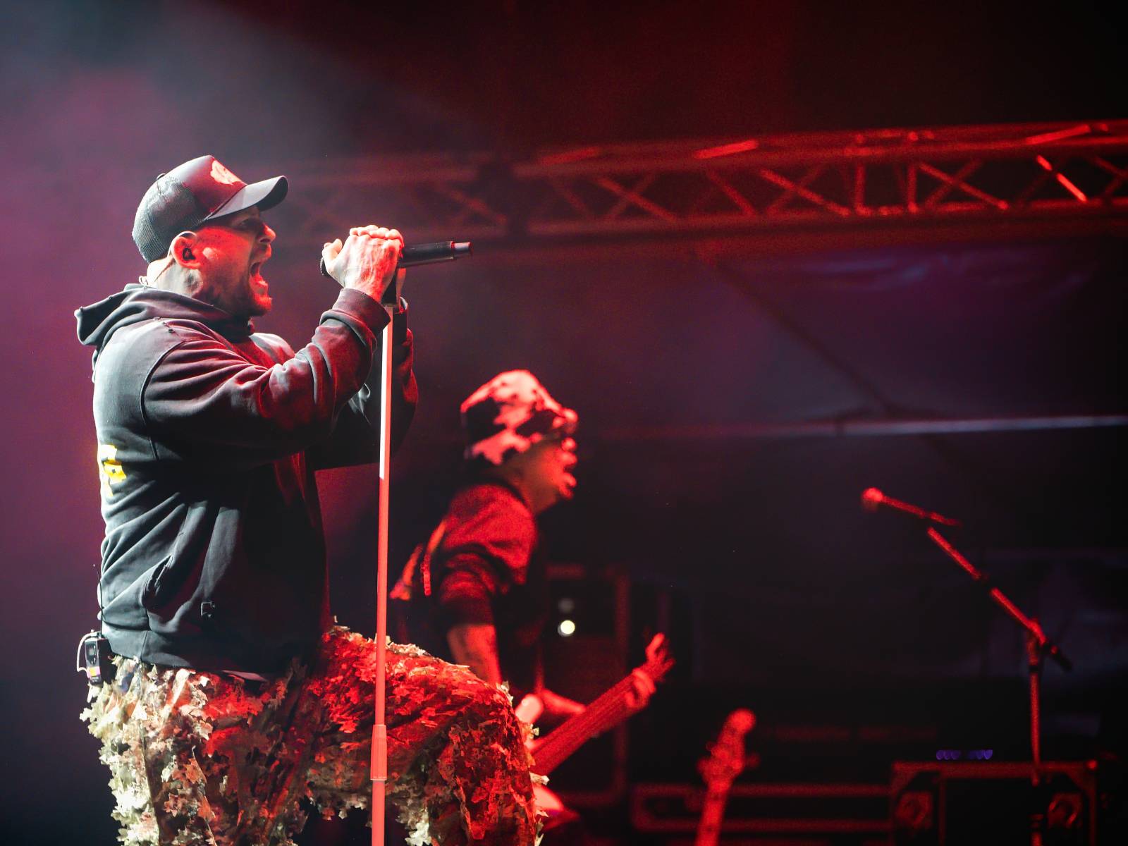 Tomáš Klus vyrazil v Jihlavě do publika, druhý den na Vysočina Festu hráli i PSH, Tři sestry či Ben Cristovao