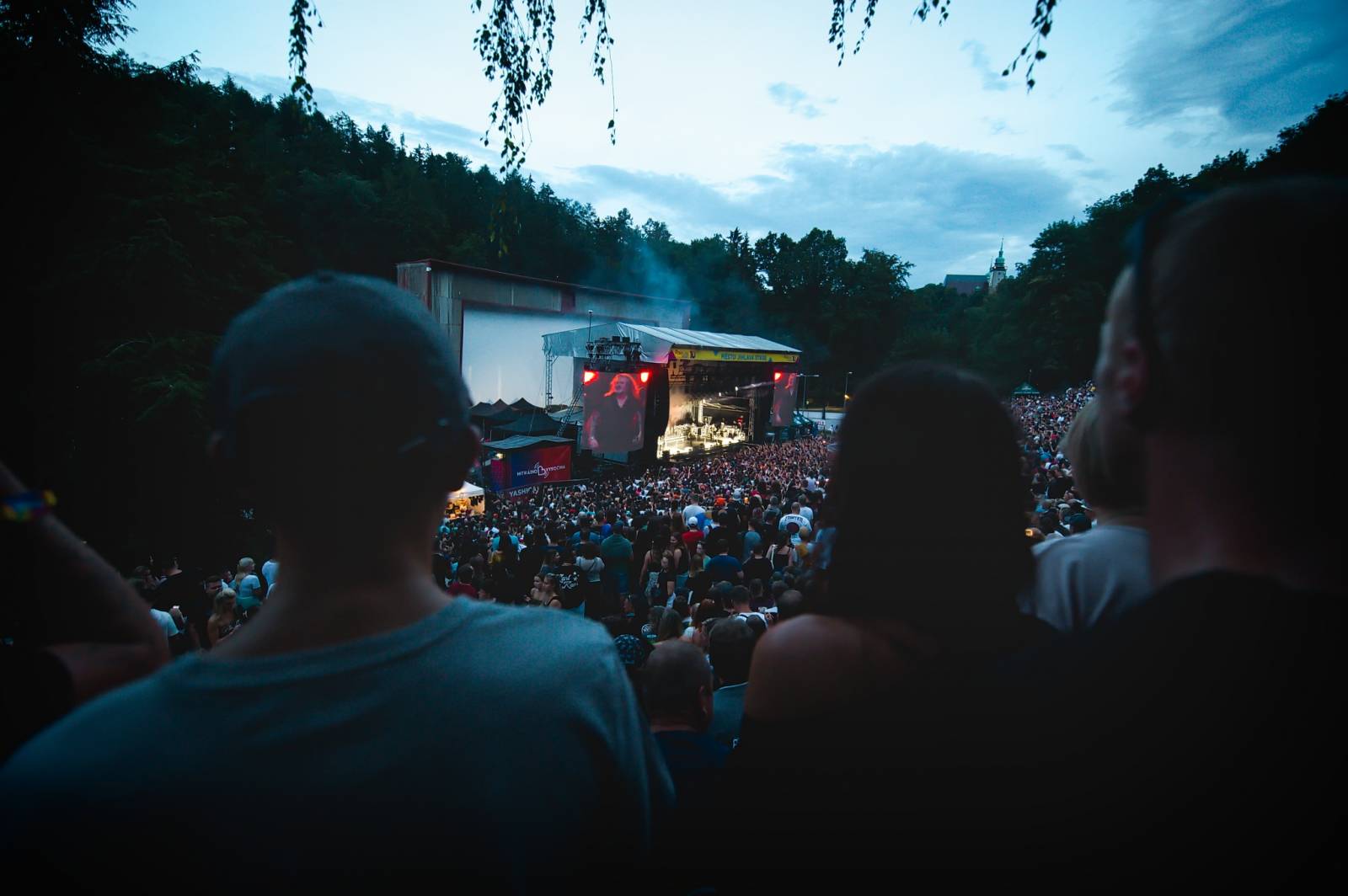 Pekelná jízda s Kabátem, skvělá Anna K. i deštivý závěr s Ektorem. Takový byl poslední den Vysočina Festu