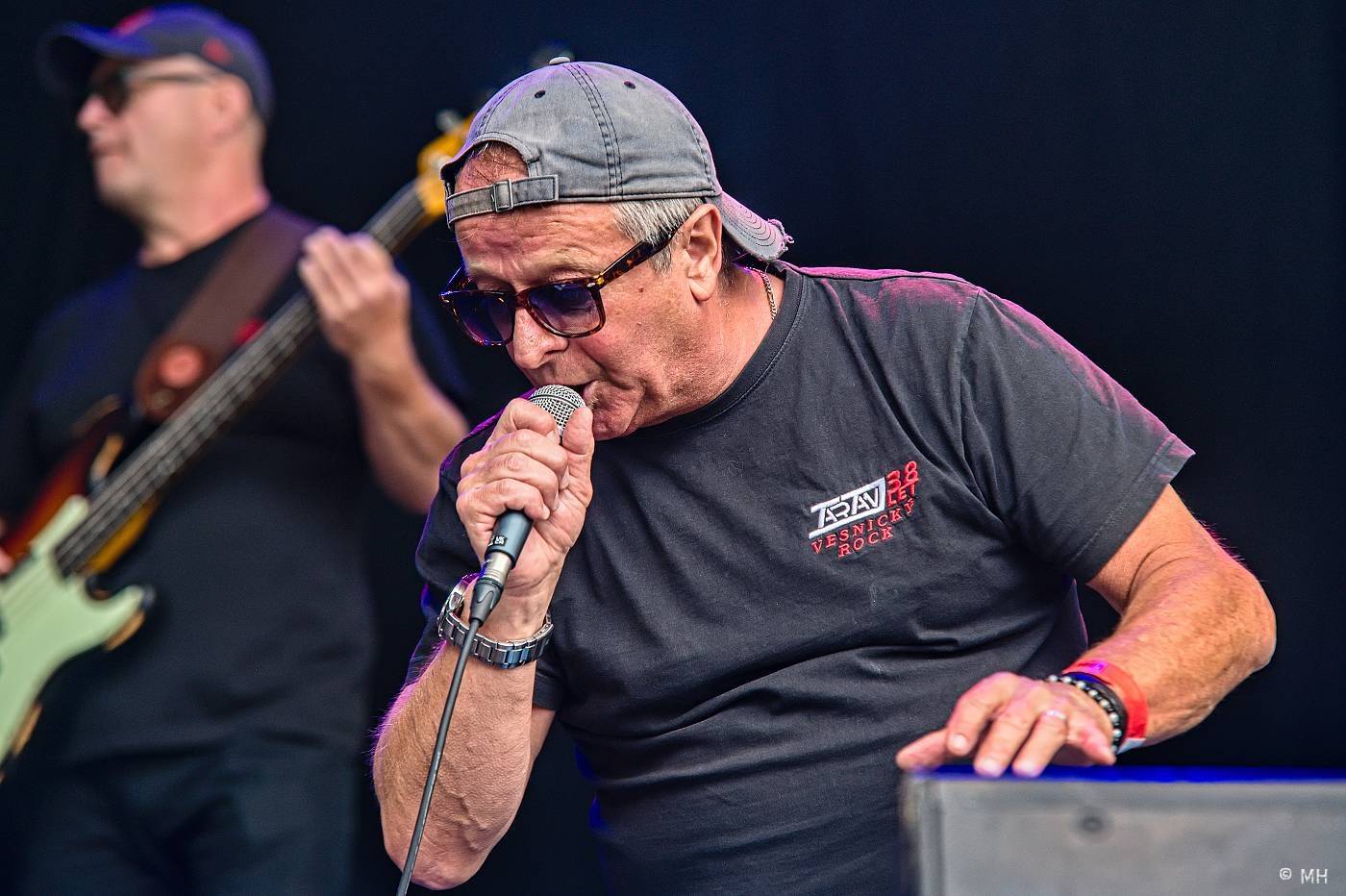 Rock for JK Manětín oslavil patnácté narozeniny. Gratulovali mu Trautenberk, SPS, Cocotte Minute i ZakázanÝovoce