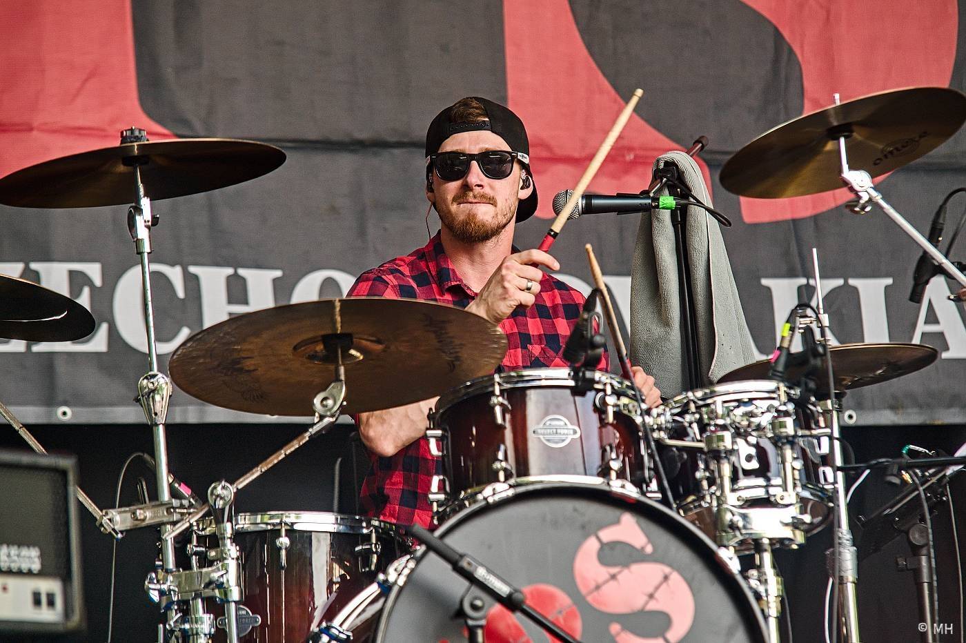 Rock for JK Manětín oslavil patnácté narozeniny. Gratulovali mu Trautenberk, SPS, Cocotte Minute i ZakázanÝovoce