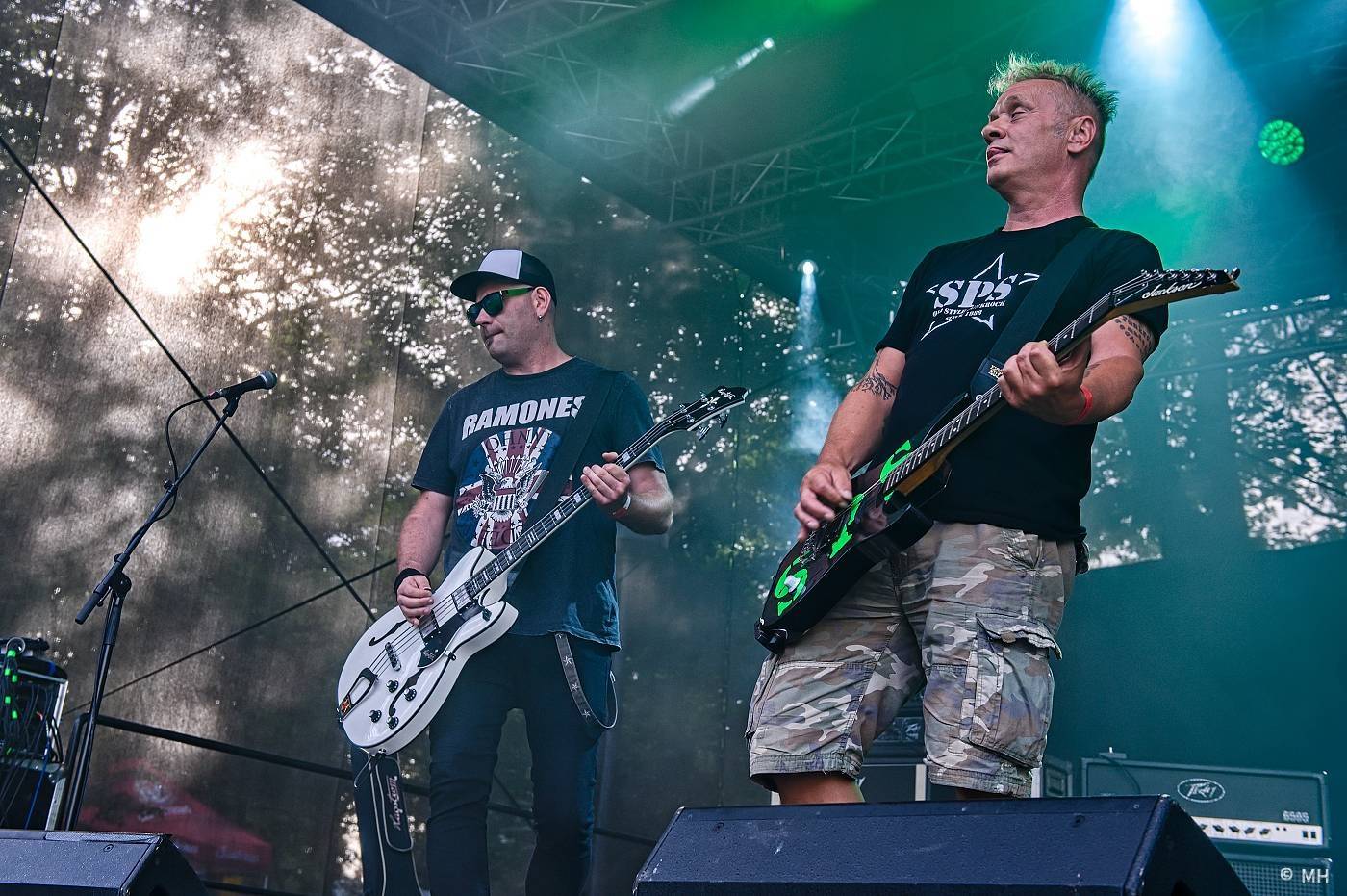 Rock for JK Manětín oslavil patnácté narozeniny. Gratulovali mu Trautenberk, SPS, Cocotte Minute i ZakázanÝovoce