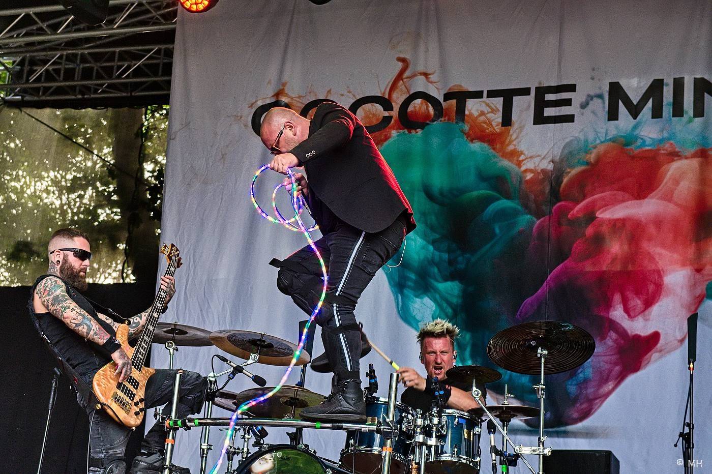 Rock for JK Manětín oslavil patnácté narozeniny. Gratulovali mu Trautenberk, SPS, Cocotte Minute i ZakázanÝovoce