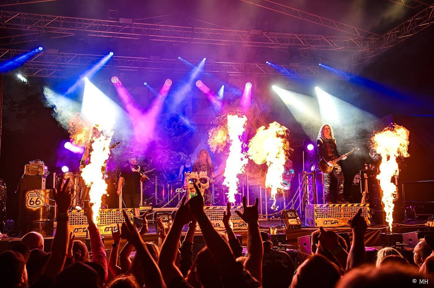 Rock for JK Manětín oslavil patnácté narozeniny. Gratulovali mu Trautenberk, SPS, Cocotte Minute i ZakázanÝovoce