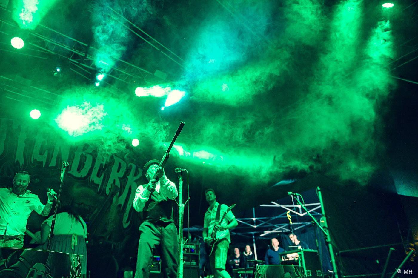 Rock for JK Manětín oslavil patnácté narozeniny. Gratulovali mu Trautenberk, SPS, Cocotte Minute i ZakázanÝovoce