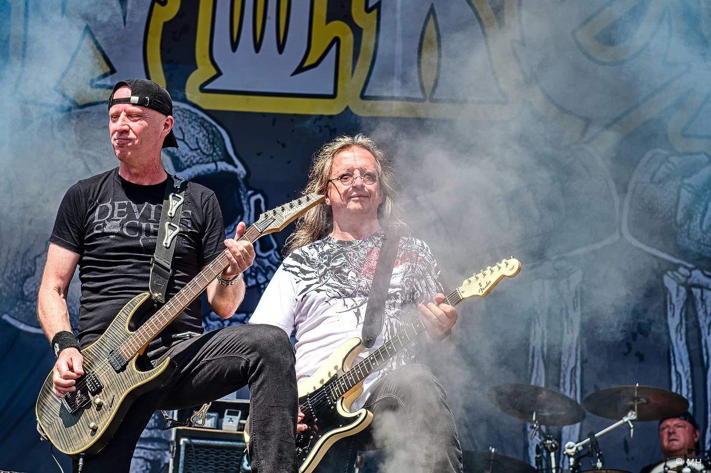 Vyprodaný Pekelný ostrov hostil Dymytry, Alkehol, Tři sestry, Vypsanou fiXu nebo Škwor