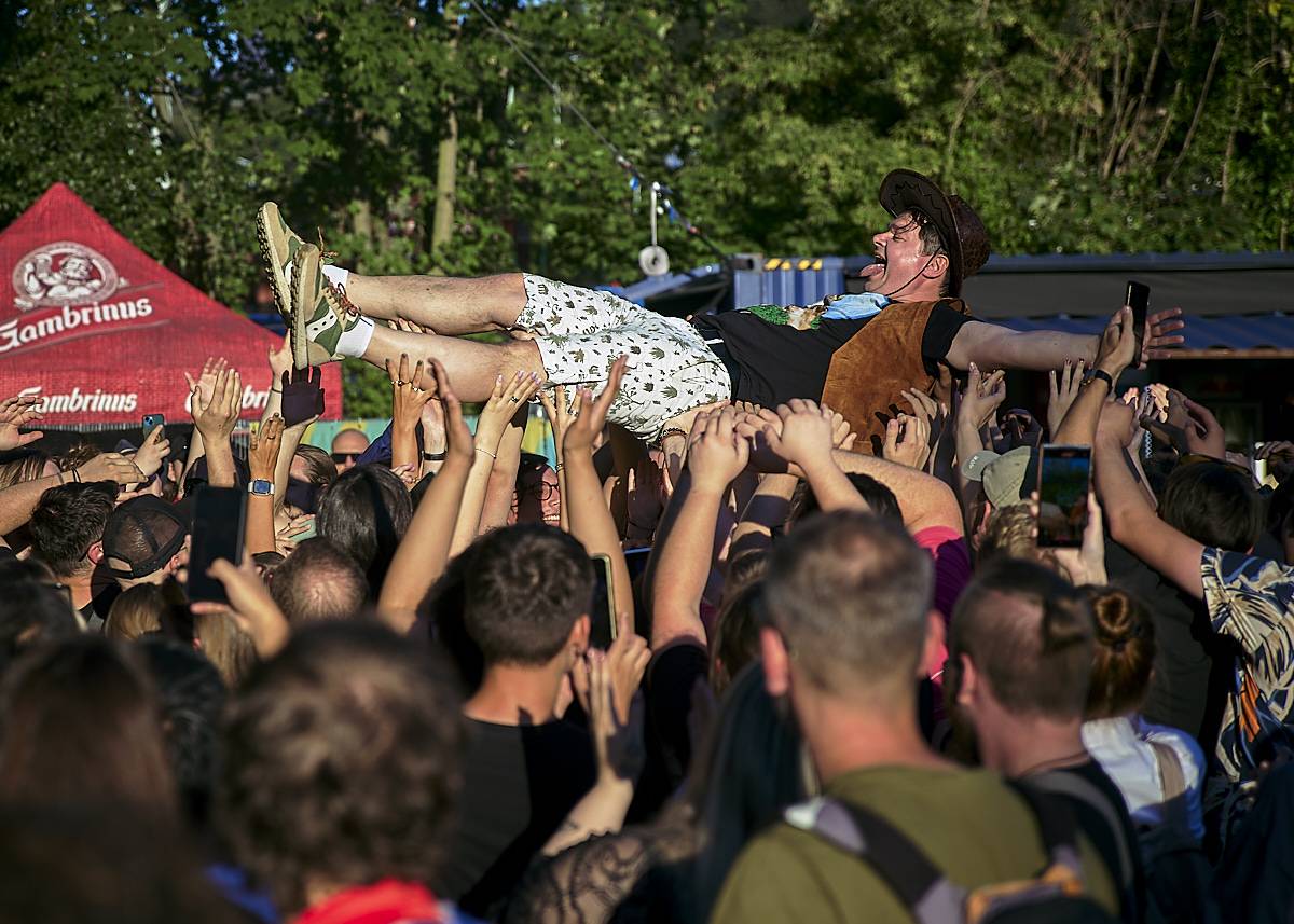 Excentrický Oliver Tree rozeskákal Ledárny Braník, jeho hostem byli Lufťáci