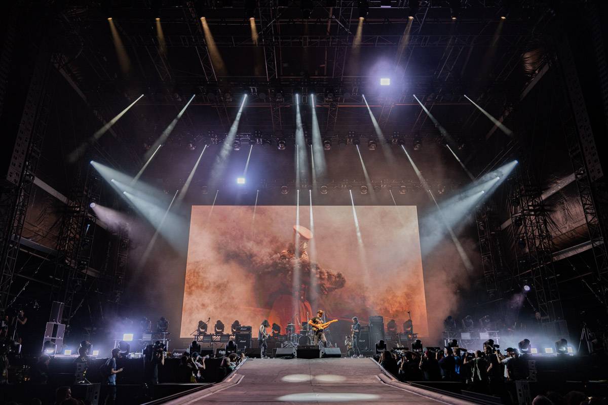 Colours of Ostrava zahájil Vojtěch Dyk, Tom Morello ohromil svým kytarovým mistrovstvím