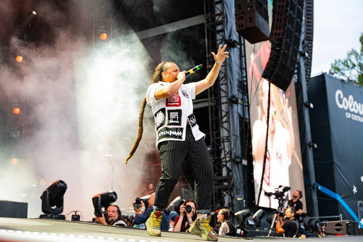 Colours of Ostrava zahájil Vojtěch Dyk, Tom Morello ohromil svým kytarovým mistrovstvím