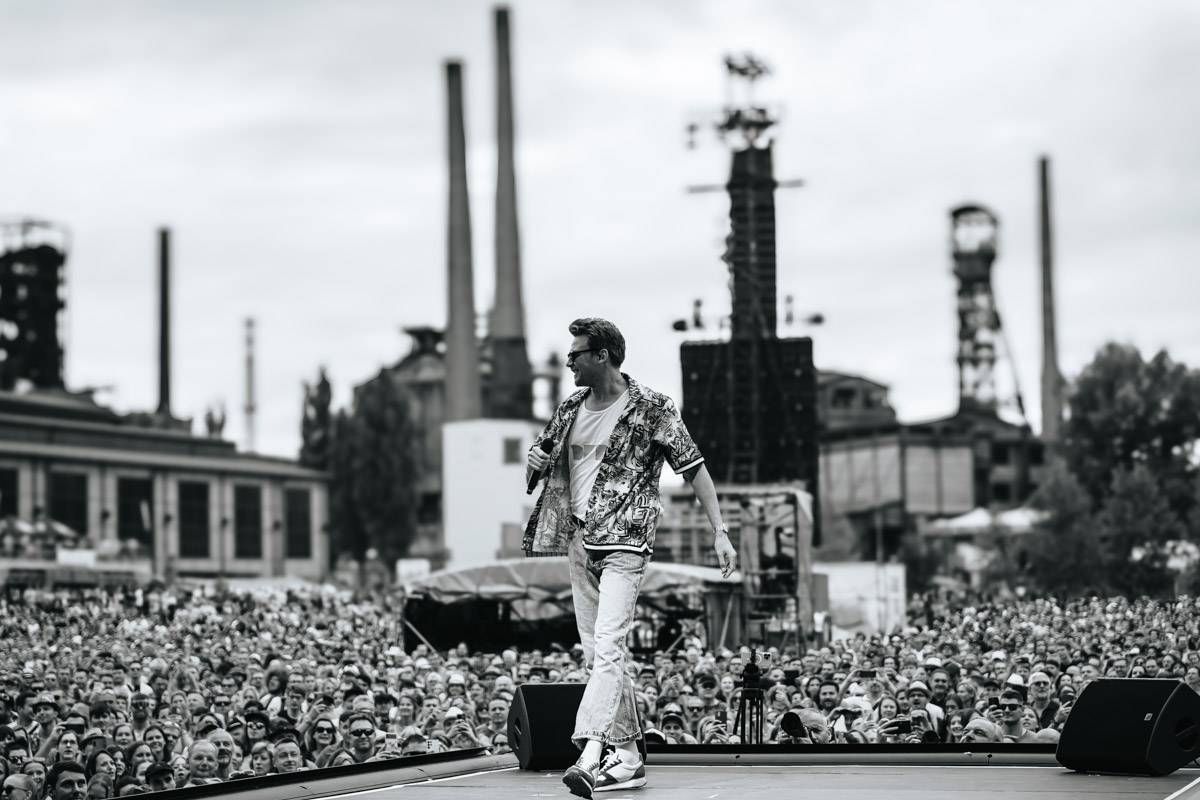 Colours of Ostrava zahájil Vojtěch Dyk, Tom Morello ohromil svým kytarovým mistrovstvím