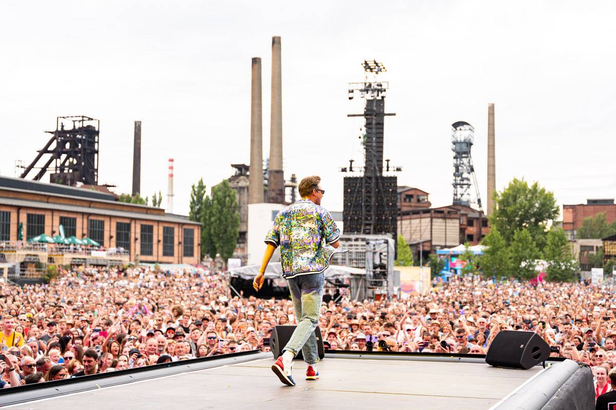 Colours of Ostrava zahájil Vojtěch Dyk, Tom Morello ohromil svým kytarovým mistrovstvím