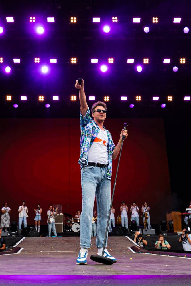 Colours of Ostrava zahájil Vojtěch Dyk, Tom Morello ohromil svým kytarovým mistrovstvím