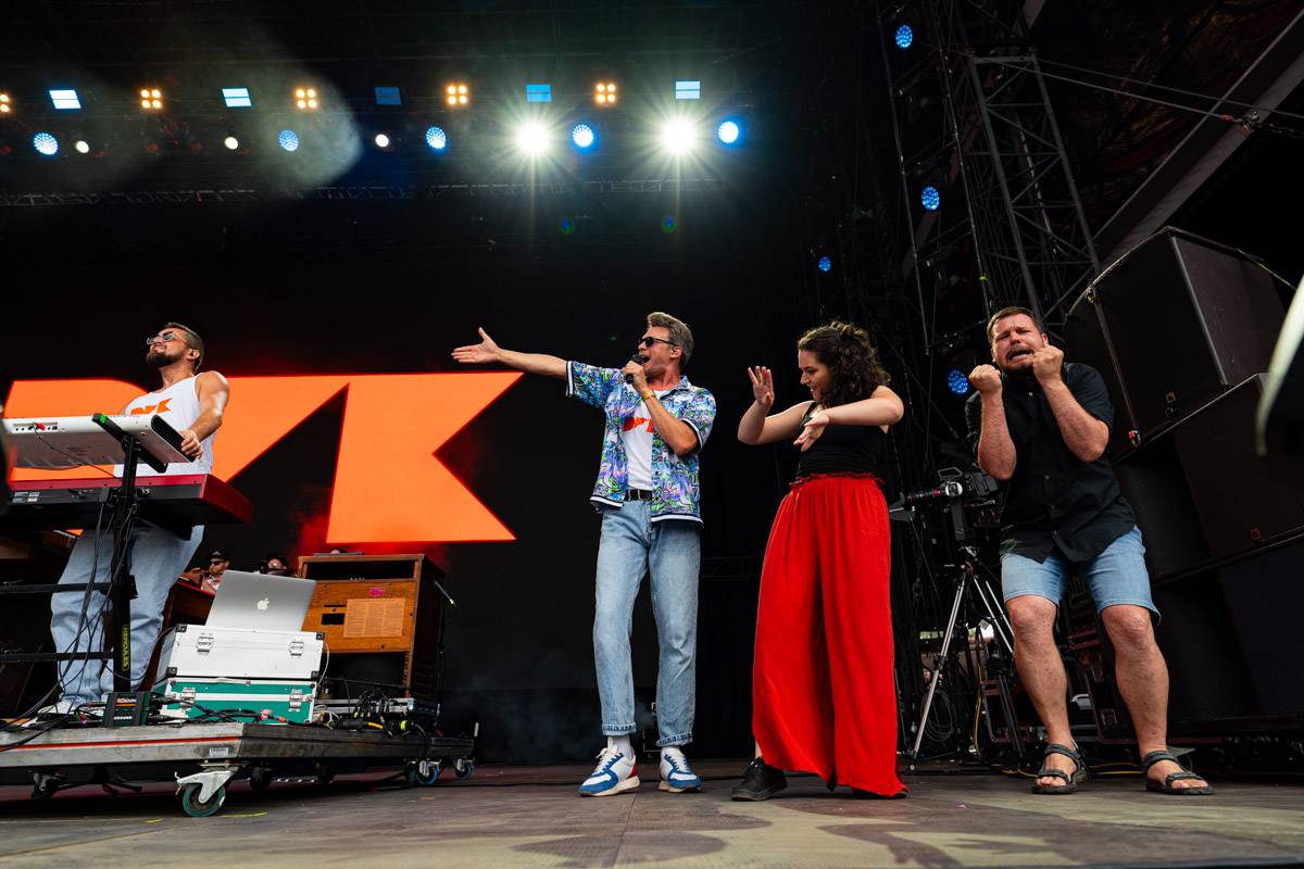 Colours of Ostrava zahájil Vojtěch Dyk, Tom Morello ohromil svým kytarovým mistrovstvím