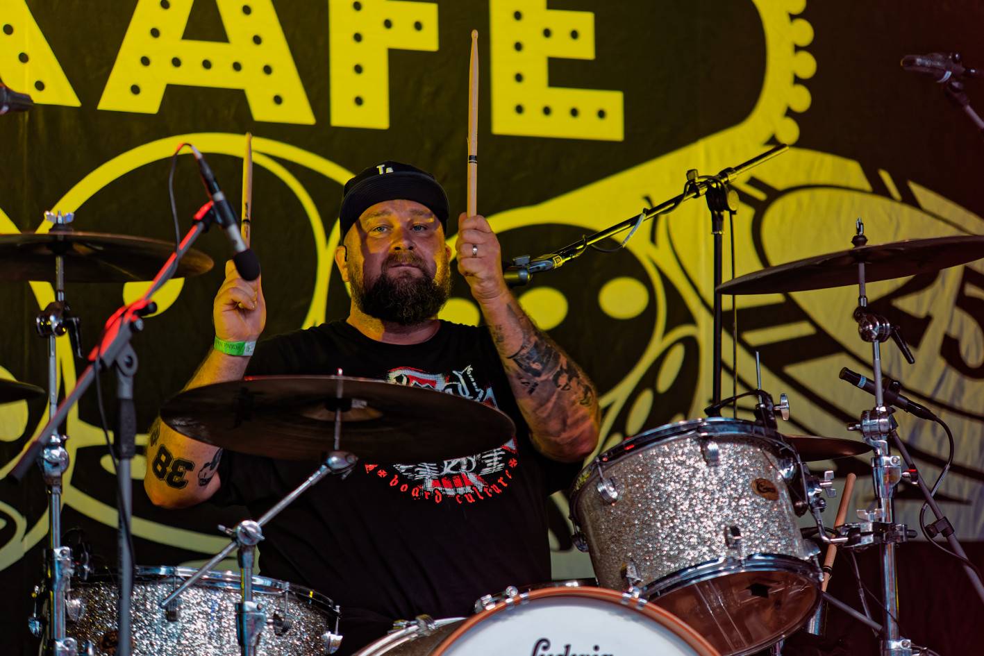 Iné Kafe odehrálo před zaplněnou Občanskou plovárnou jediný letošní pražský koncert