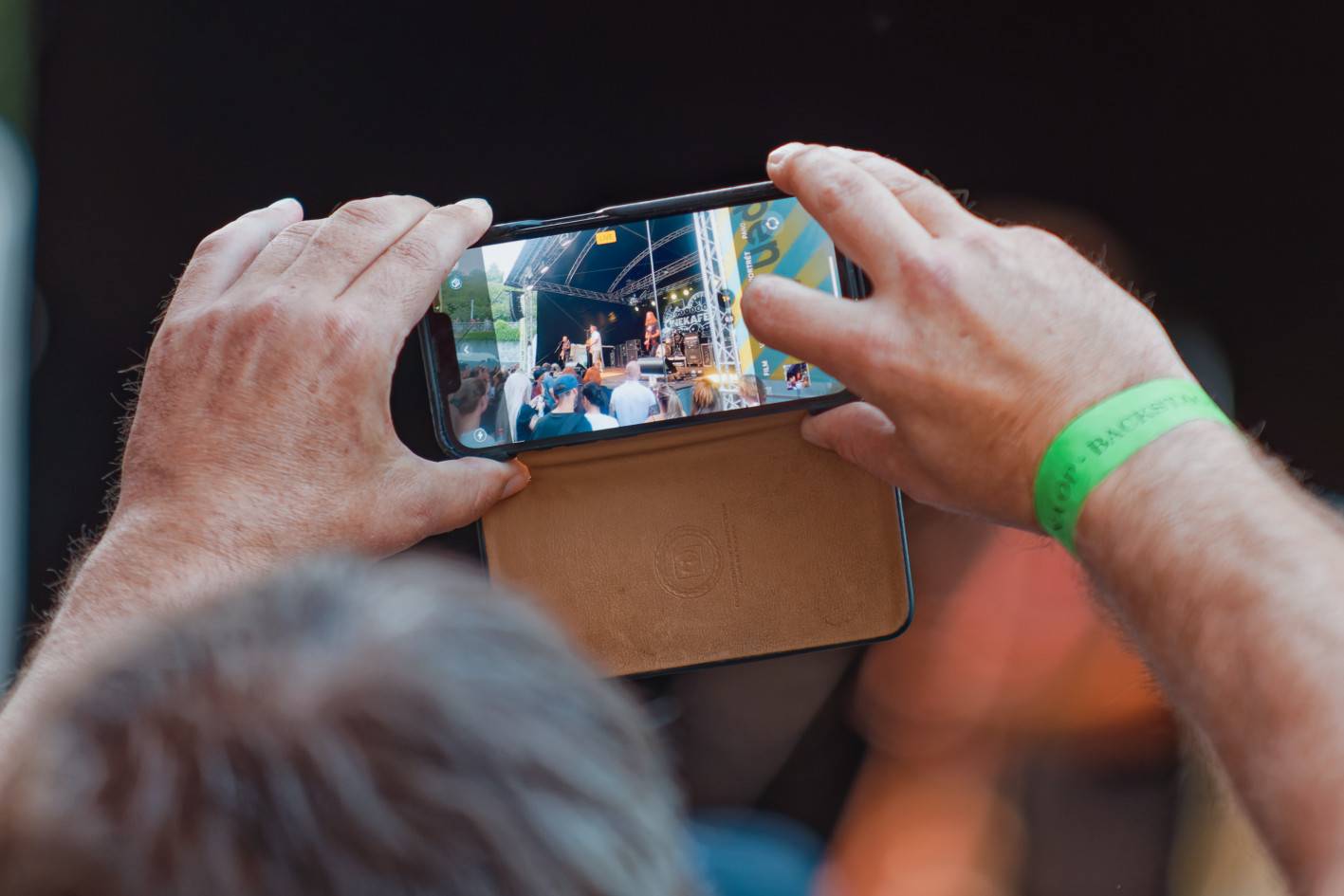Iné Kafe odehrálo před zaplněnou Občanskou plovárnou jediný letošní pražský koncert