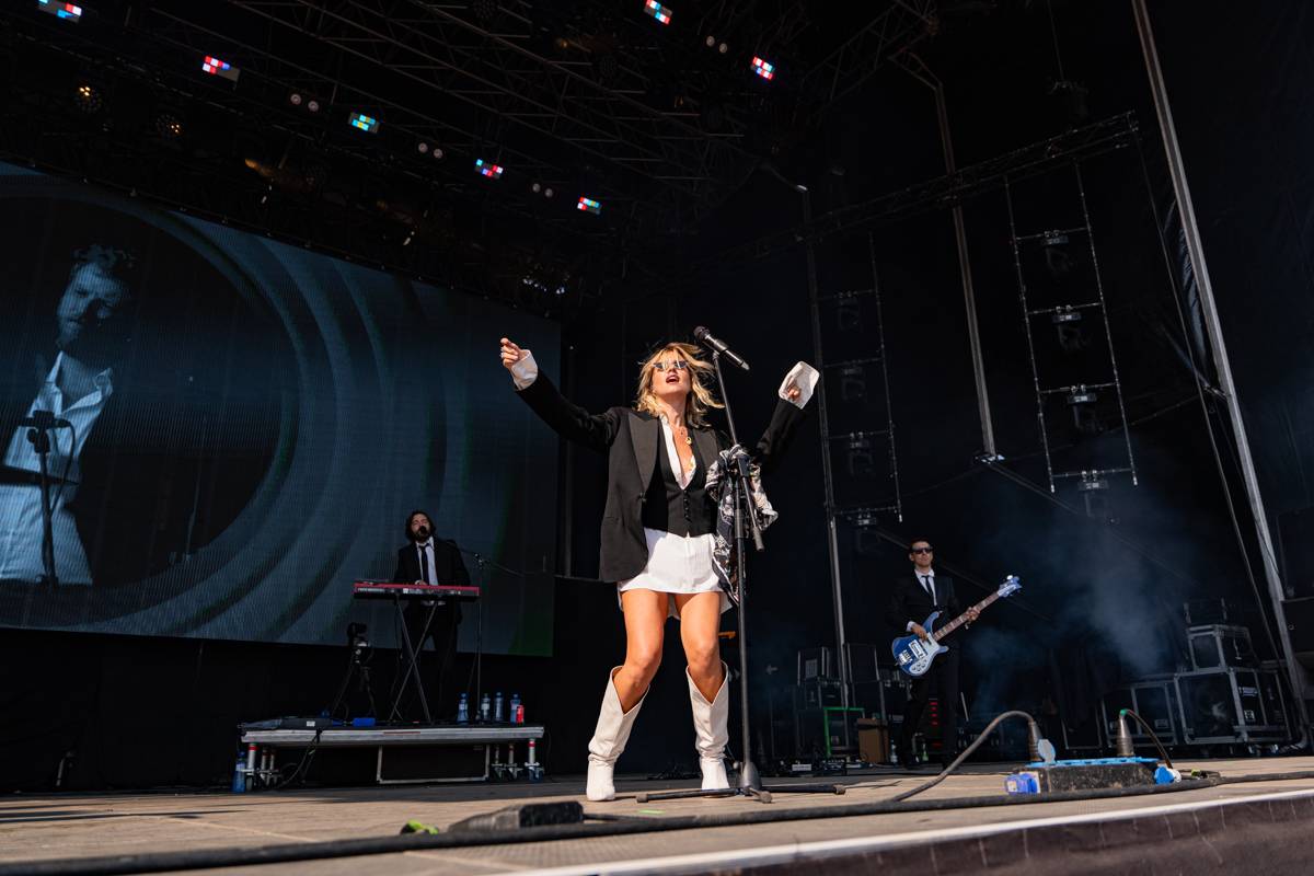 Třetí den na Colours of Ostrava pod taktovkou Lenny, Emmy Smetany a Jordana Haje nebo Son Mieux