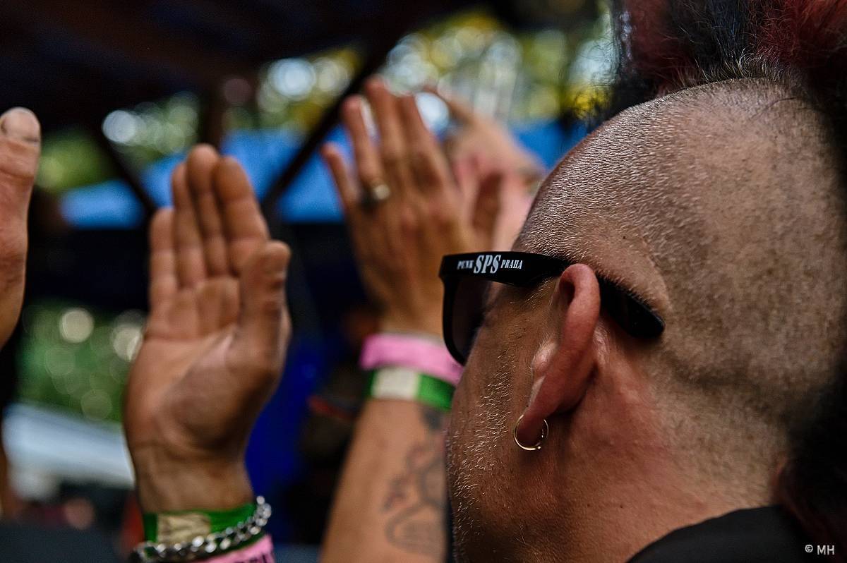 Prasofest zahájil druhou dekádu. Přivezl Protha, Cocotte Minute, Poletíme? i Totální nasazení