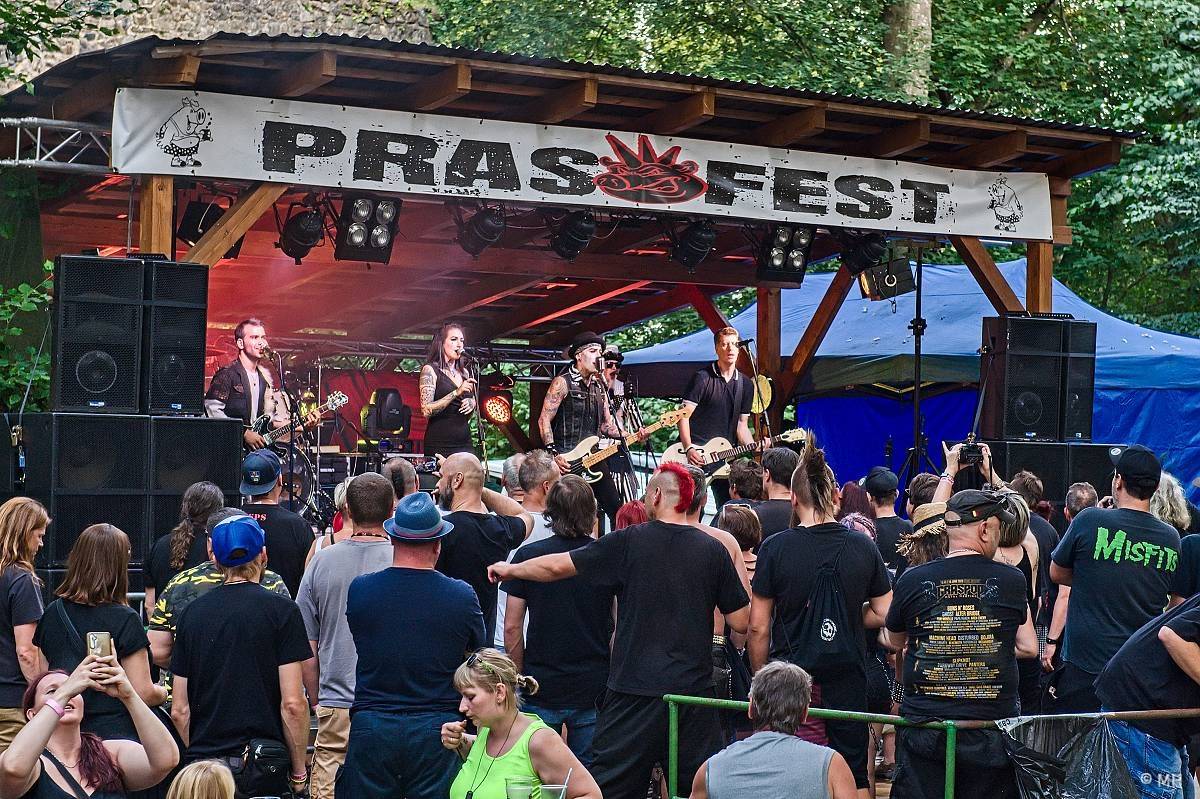 Prasofest zahájil druhou dekádu. Přivezl Protha, Cocotte Minute, Poletíme? i Totální nasazení