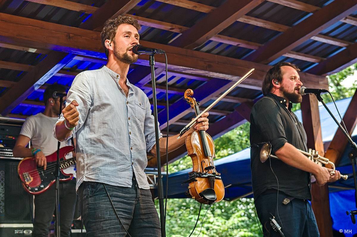 Prasofest zahájil druhou dekádu. Přivezl Protha, Cocotte Minute, Poletíme? i Totální nasazení