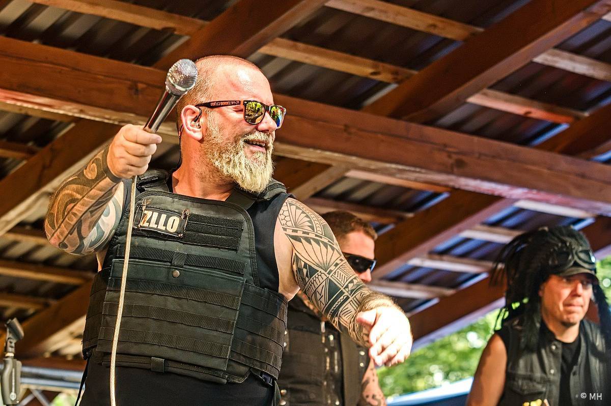 Prasofest zahájil druhou dekádu. Přivezl Protha, Cocotte Minute, Poletíme? i Totální nasazení