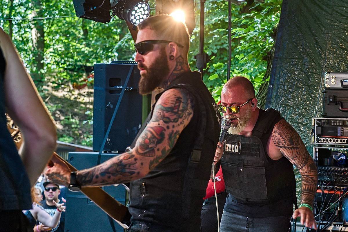 Prasofest zahájil druhou dekádu. Přivezl Protha, Cocotte Minute, Poletíme? i Totální nasazení