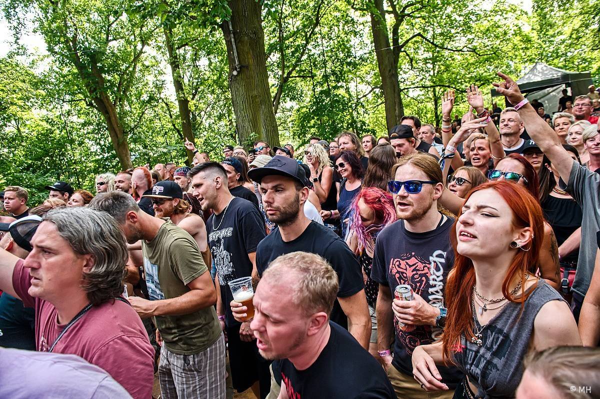 Prasofest zahájil druhou dekádu. Přivezl Protha, Cocotte Minute, Poletíme? i Totální nasazení