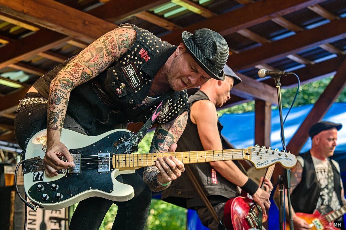 Prasofest zahájil druhou dekádu. Přivezl Protha, Cocotte Minute, Poletíme? i Totální nasazení