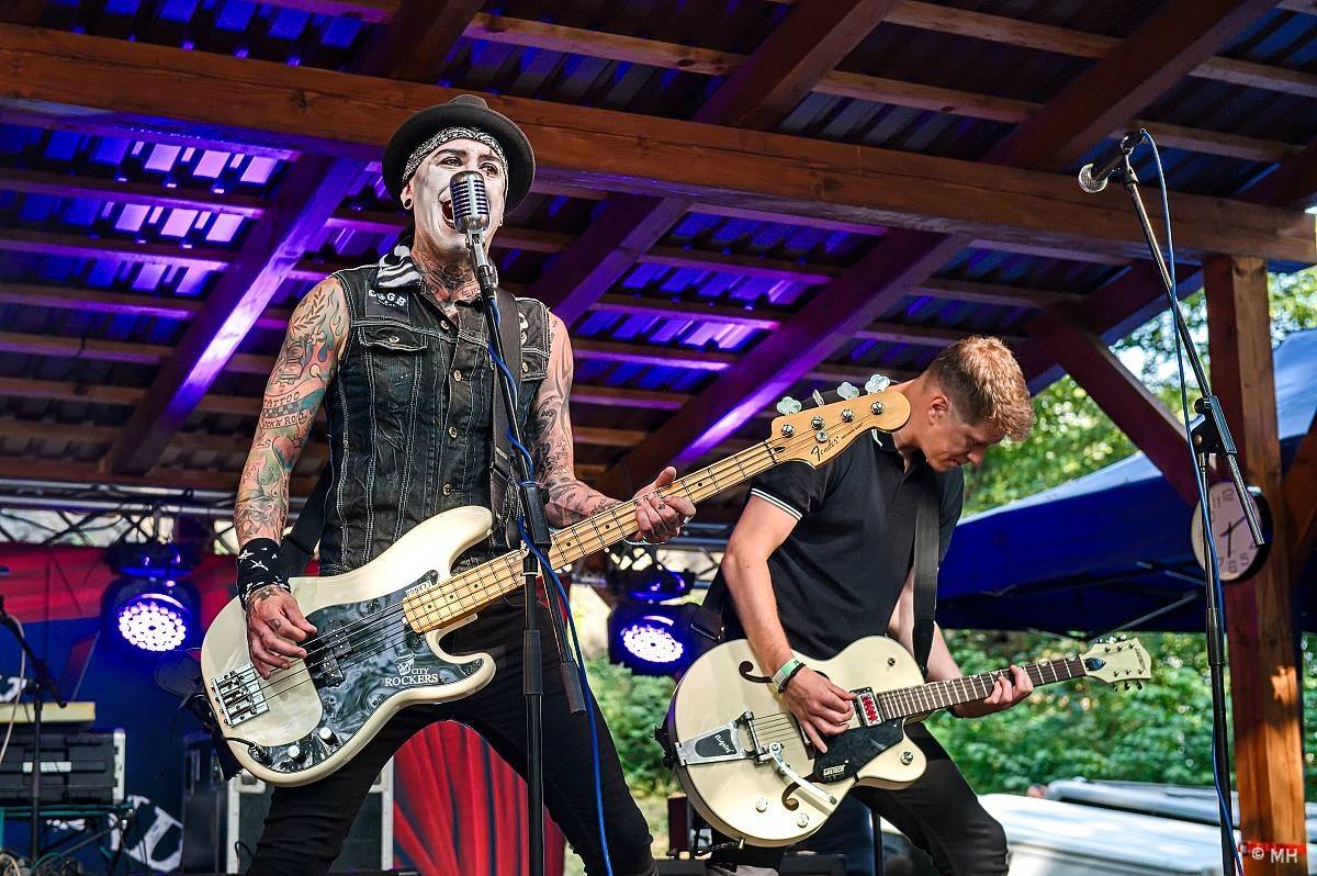 Prasofest zahájil druhou dekádu. Přivezl Protha, Cocotte Minute, Poletíme? i Totální nasazení