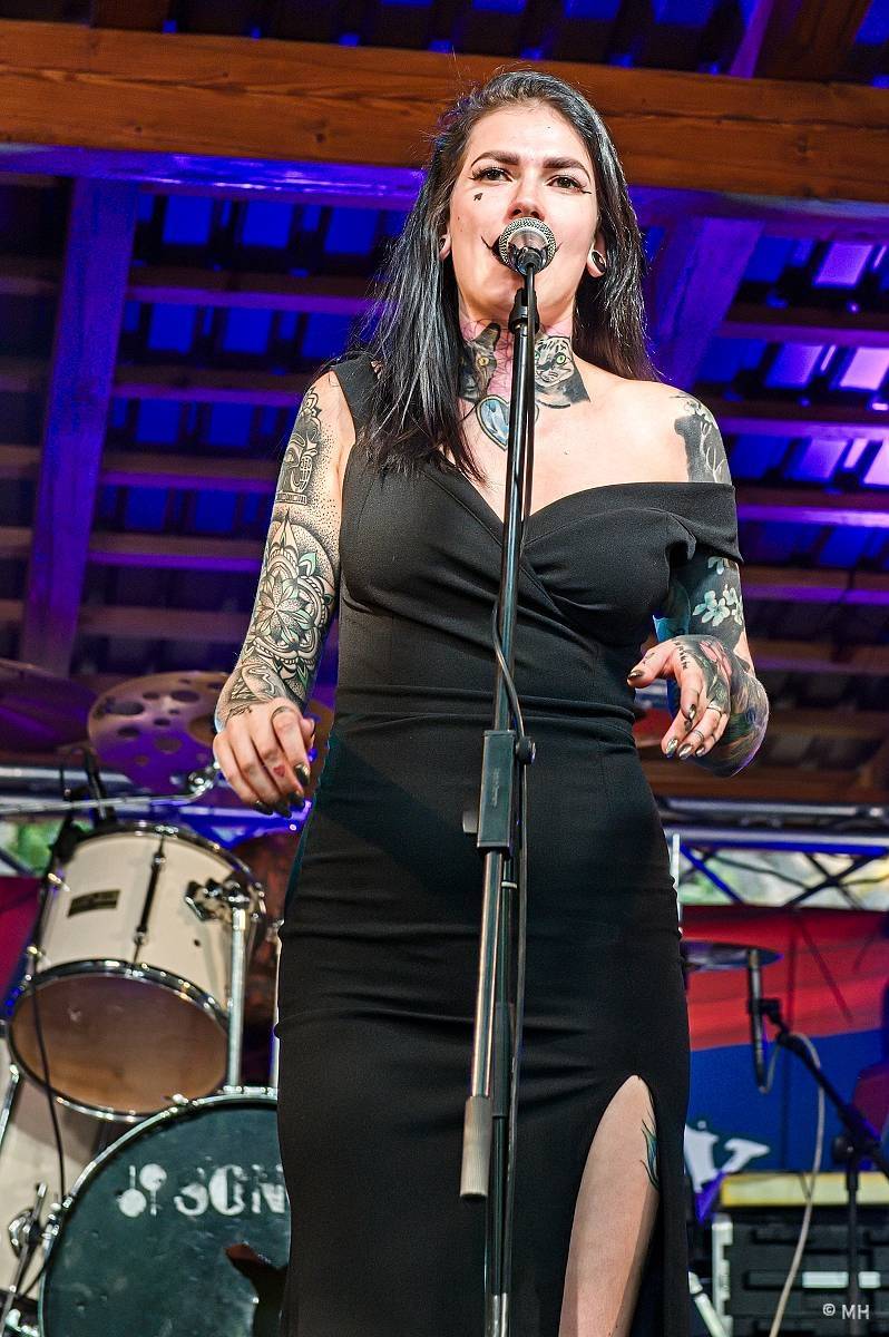 Prasofest zahájil druhou dekádu. Přivezl Protha, Cocotte Minute, Poletíme? i Totální nasazení