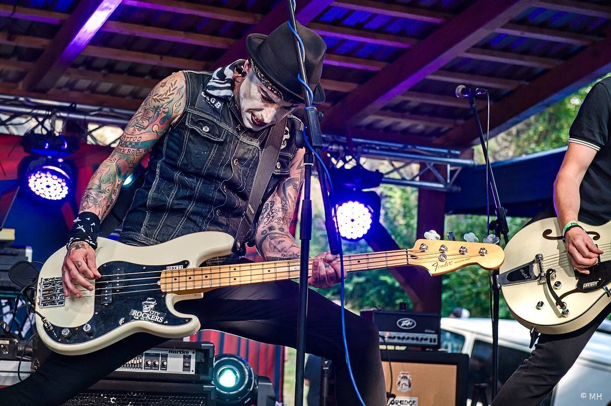 Prasofest zahájil druhou dekádu. Přivezl Protha, Cocotte Minute, Poletíme? i Totální nasazení