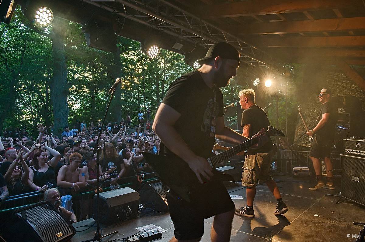 Prasofest zahájil druhou dekádu. Přivezl Protha, Cocotte Minute, Poletíme? i Totální nasazení