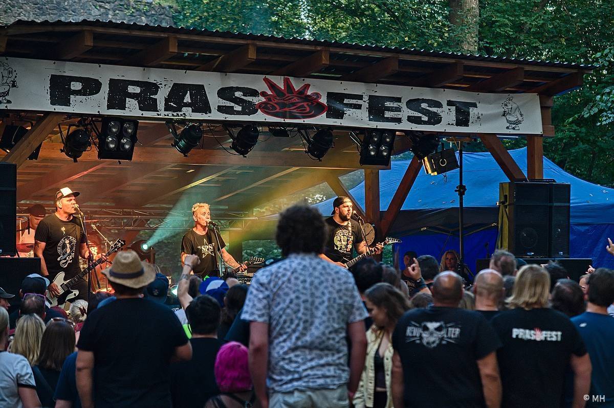Prasofest zahájil druhou dekádu. Přivezl Protha, Cocotte Minute, Poletíme? i Totální nasazení