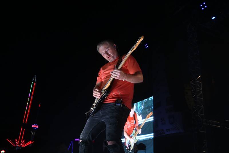 Cibula Fest slavil patnáct let. Přáli mu Dymytry, Jelen či Kontrafakt, Mirai Navrátil v areálu přistál s letadlem