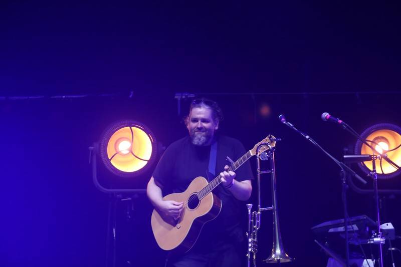 Cibula Fest slavil patnáct let. Přáli mu Dymytry, Jelen či Kontrafakt, Mirai Navrátil v areálu přistál s letadlem