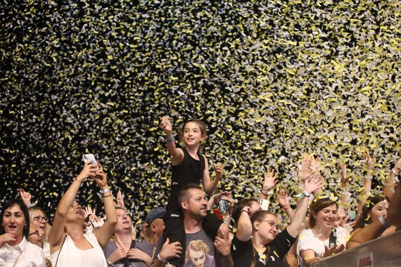 Cibula Fest slavil patnáct let. Přáli mu Dymytry, Jelen či Kontrafakt, Mirai Navrátil v areálu přistál s letadlem