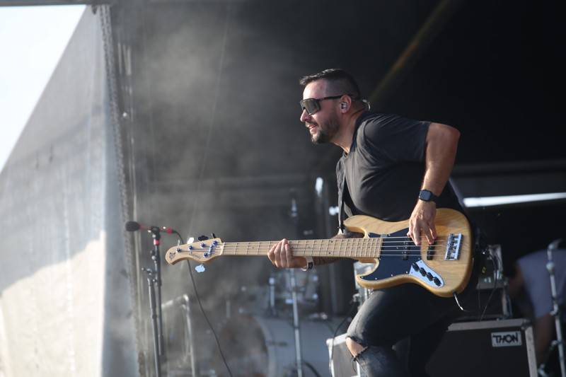 Cibula Fest slavil patnáct let. Přáli mu Dymytry, Jelen či Kontrafakt, Mirai Navrátil v areálu přistál s letadlem