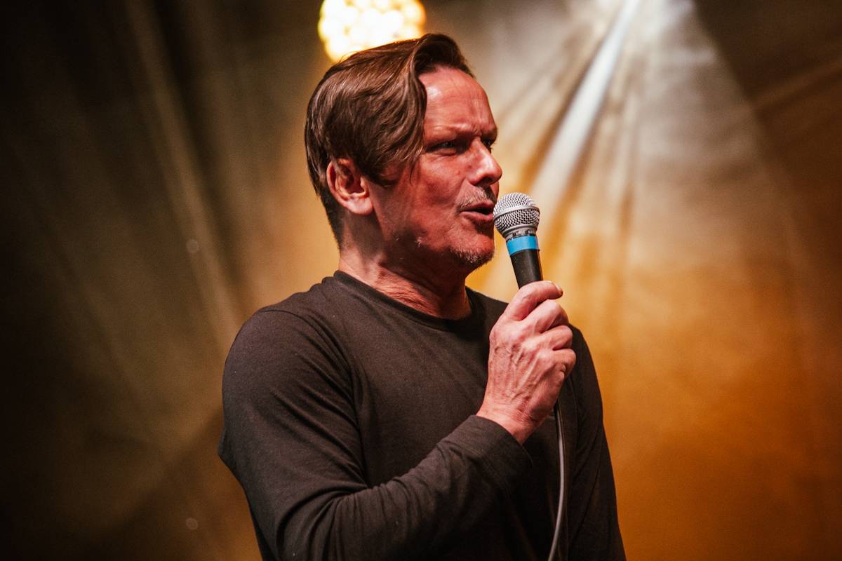 Michal Hrůza zazpíval Občanské plovárně, na pódium si pozval i Michala Malátného