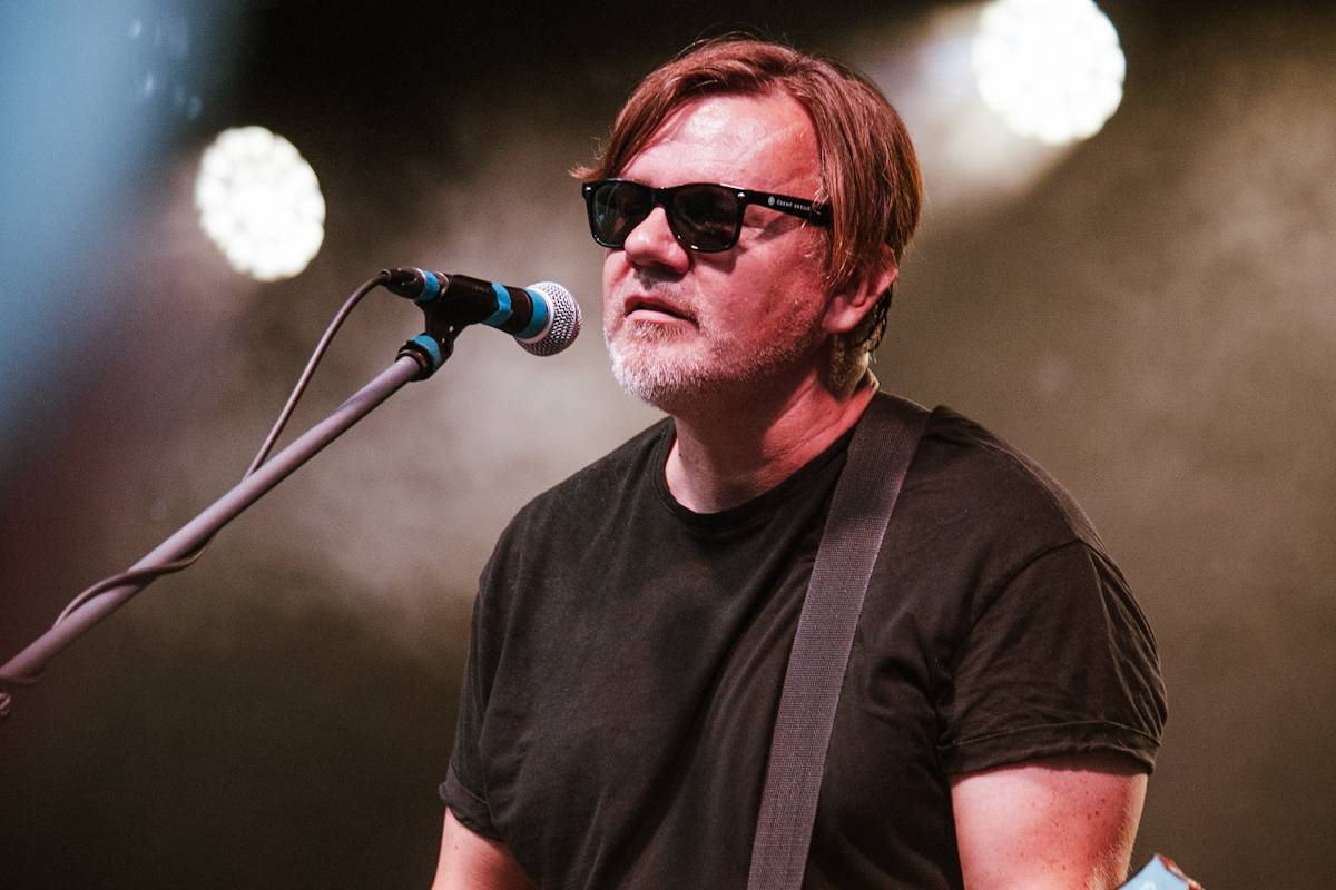 Michal Hrůza zazpíval Občanské plovárně, na pódium si pozval i Michala Malátného