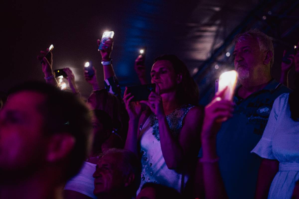 Michal Hrůza zazpíval Občanské plovárně, na pódium si pozval i Michala Malátného