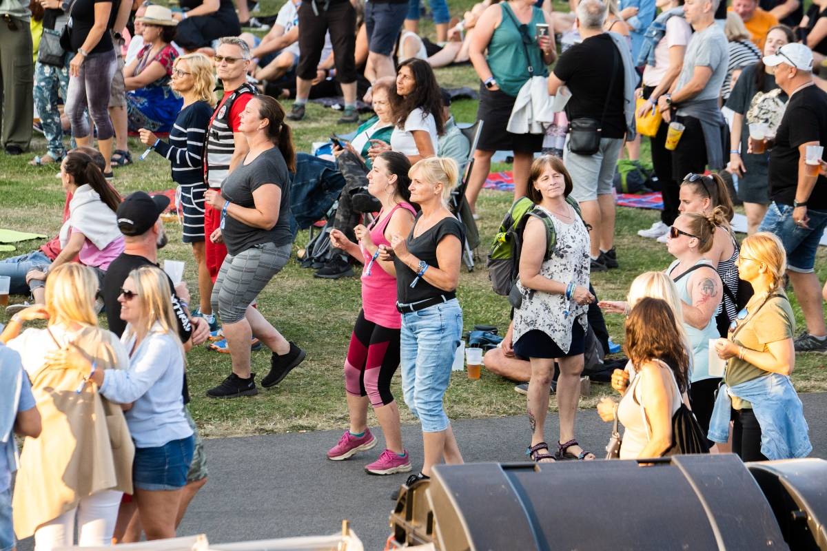 Benátská! slaví třicet let. První den přivezla Jelena, O5 a Radeček nebo Vypsanou fiXu