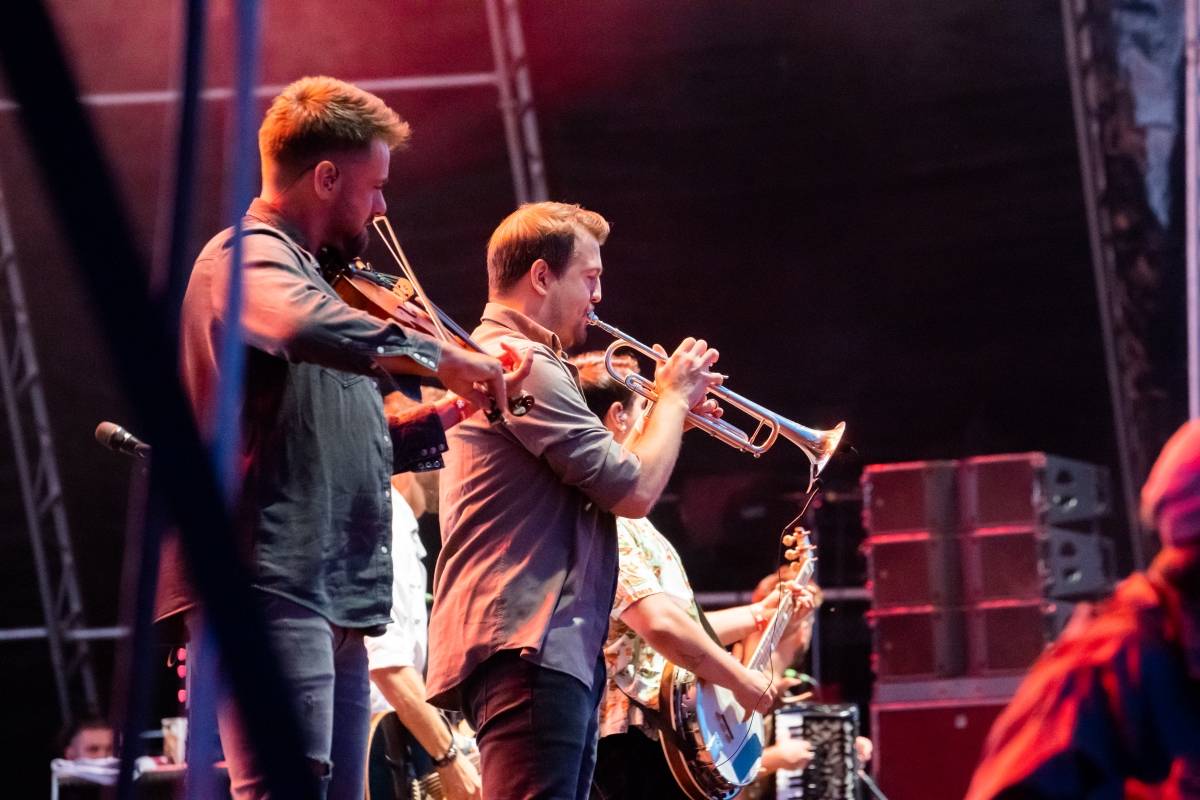 Benátská! slaví třicet let. První den přivezla Jelena, O5 a Radeček nebo Vypsanou fiXu