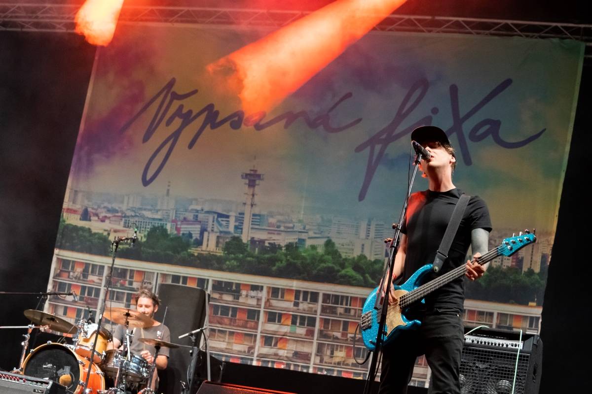 Benátská! slaví třicet let. První den přivezla Jelena, O5 a Radeček nebo Vypsanou fiXu