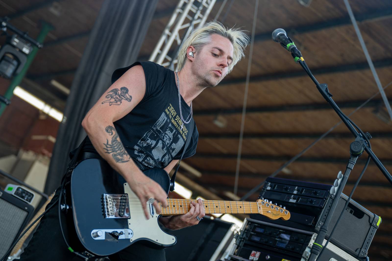 Pop Messe odstartoval koncerty GusGus, Leftfield, post-hudby i Bert and Friends