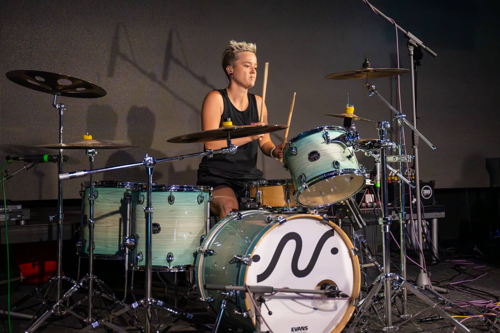 Pop Messe odstartoval koncerty GusGus, Leftfield, post-hudby i Bert and Friends