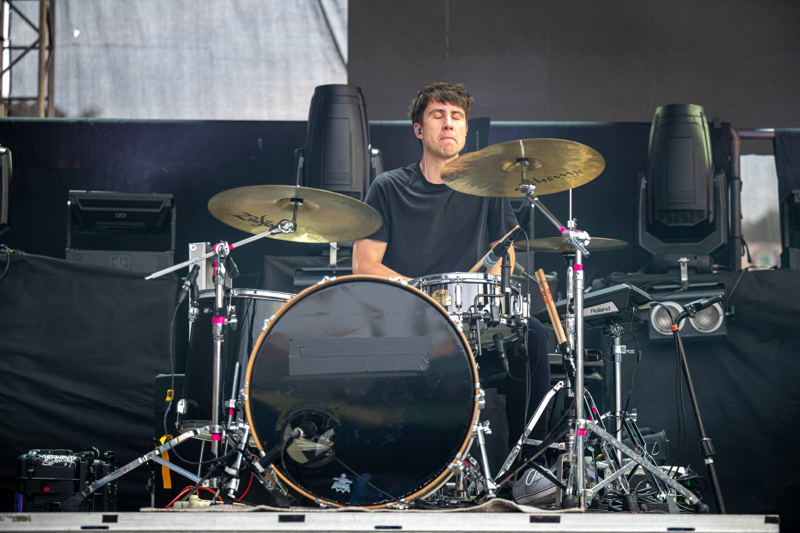 Pop Messe odstartoval koncerty GusGus, Leftfield, post-hudby i Bert and Friends