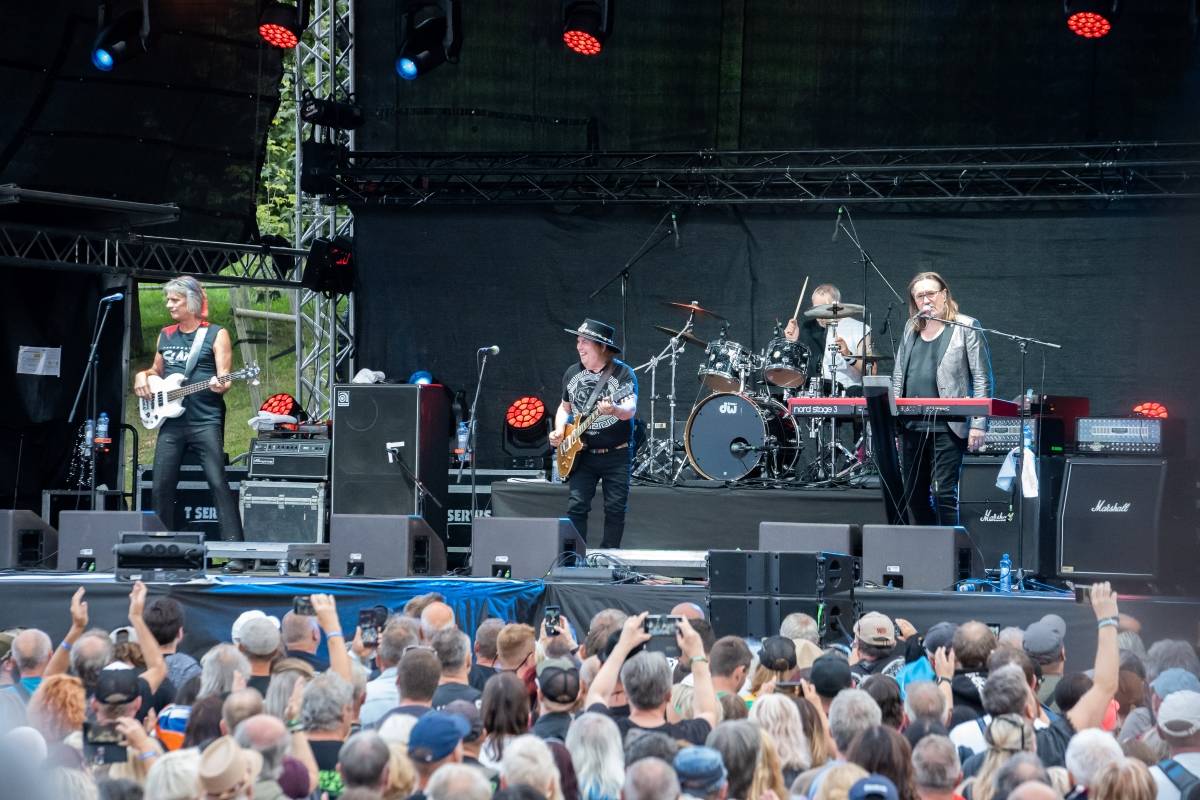 Na Benátskou! dorazili Suzi Quatro, Scooter a Slade, rozjeli to i Ben Cristovao a Pam Rabbit