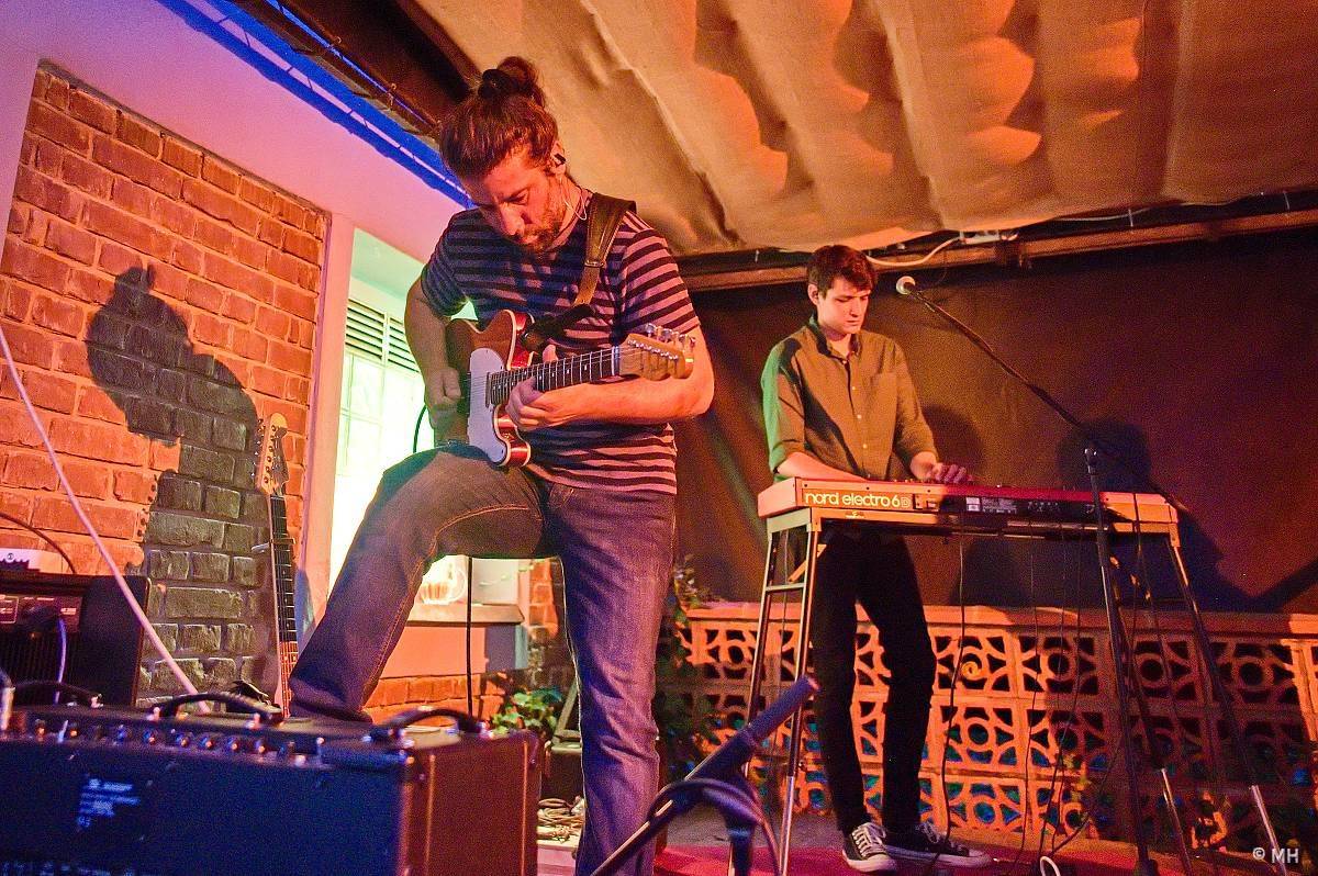 Ani déšť je nezastavil. Letní kapela s Jaromírem 99 bavili Plzeň