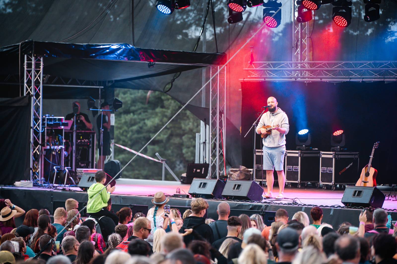 Přehrady Fest přivezl do Vranova Jelena, Pokáče, Sofiana Medjmedj i Street69