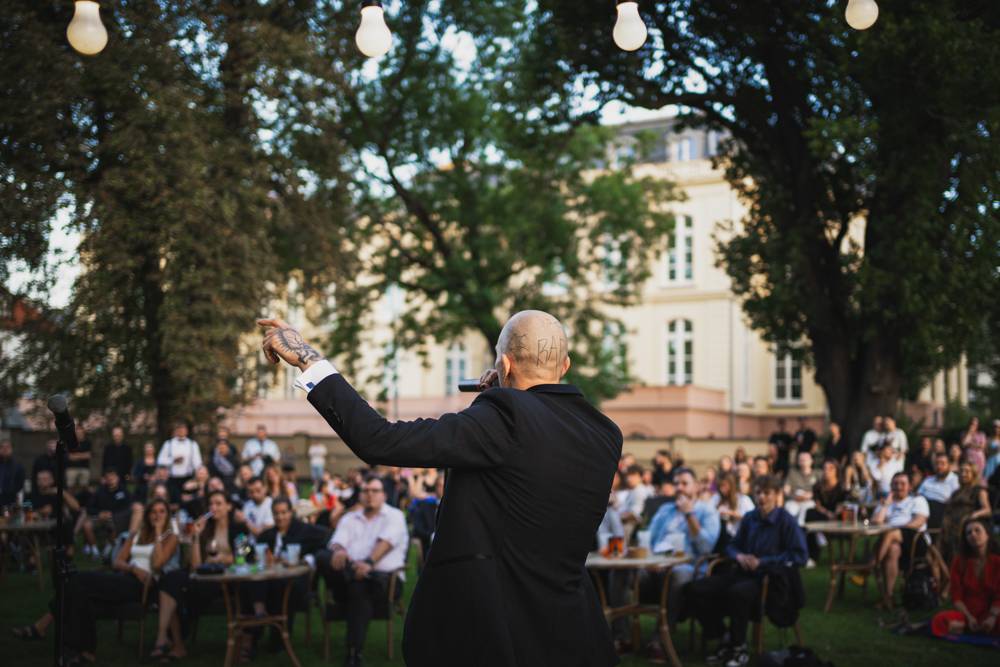Rap a violoncello? Martin Matys odehrál v Praze nevšední koncert