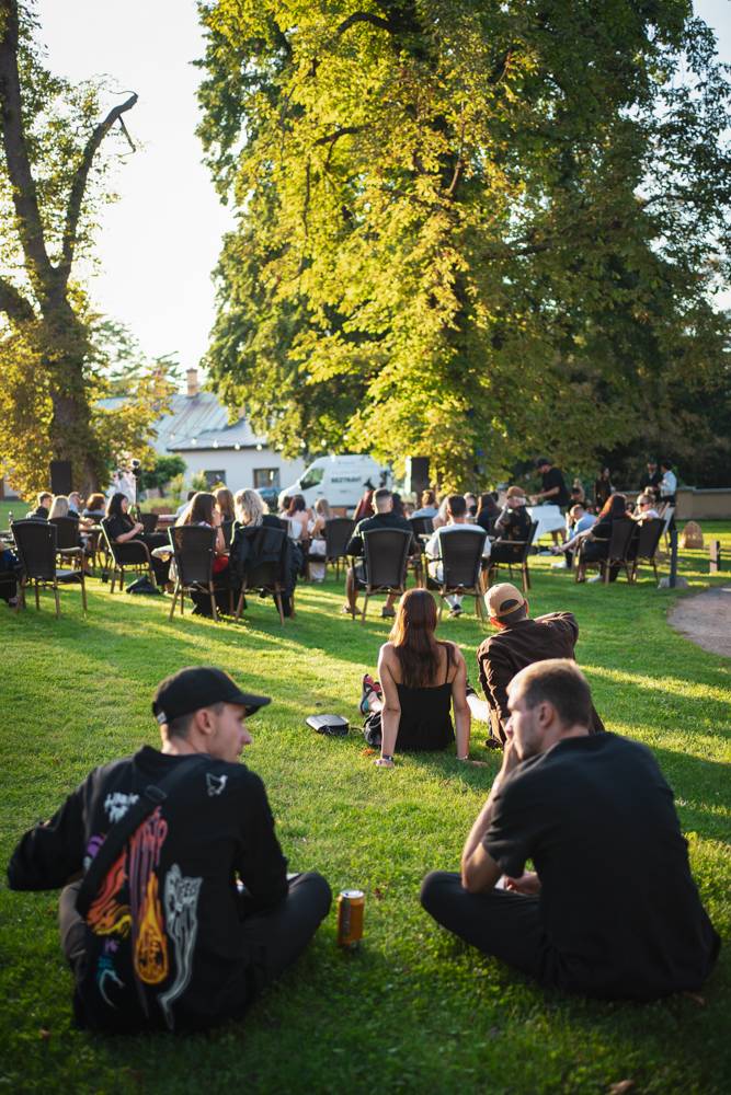 Rap a violoncello? Martin Matys odehrál v Praze nevšední koncert