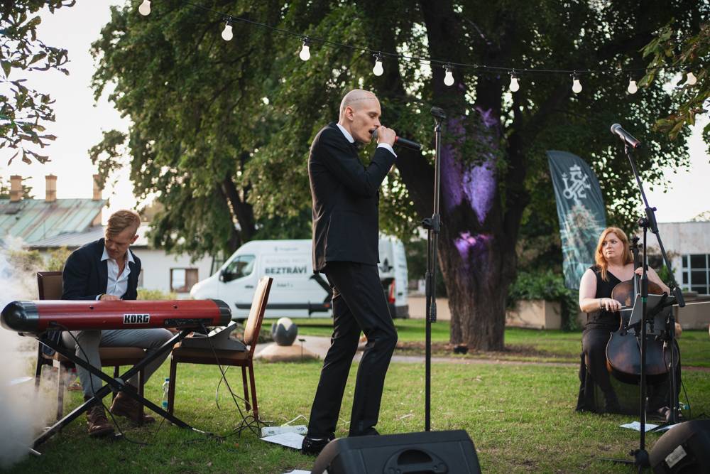 Rap a violoncello? Martin Matys odehrál v Praze nevšední koncert